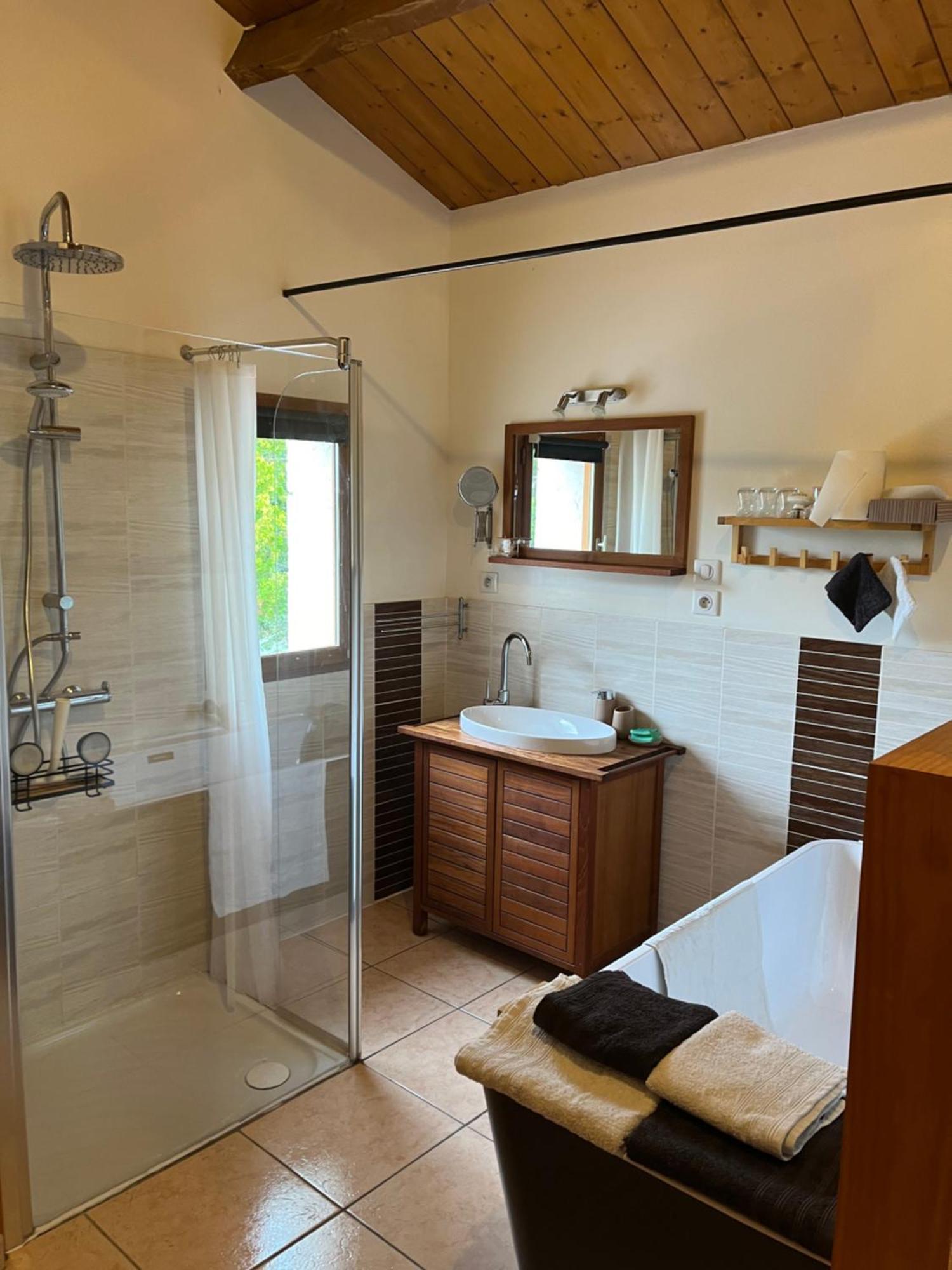De Fontjalabert En Campagne Confort Appartement *